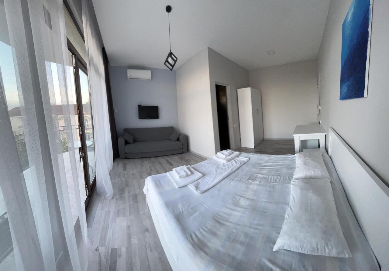 Guest House Madonna コブレチ エクステリア 写真