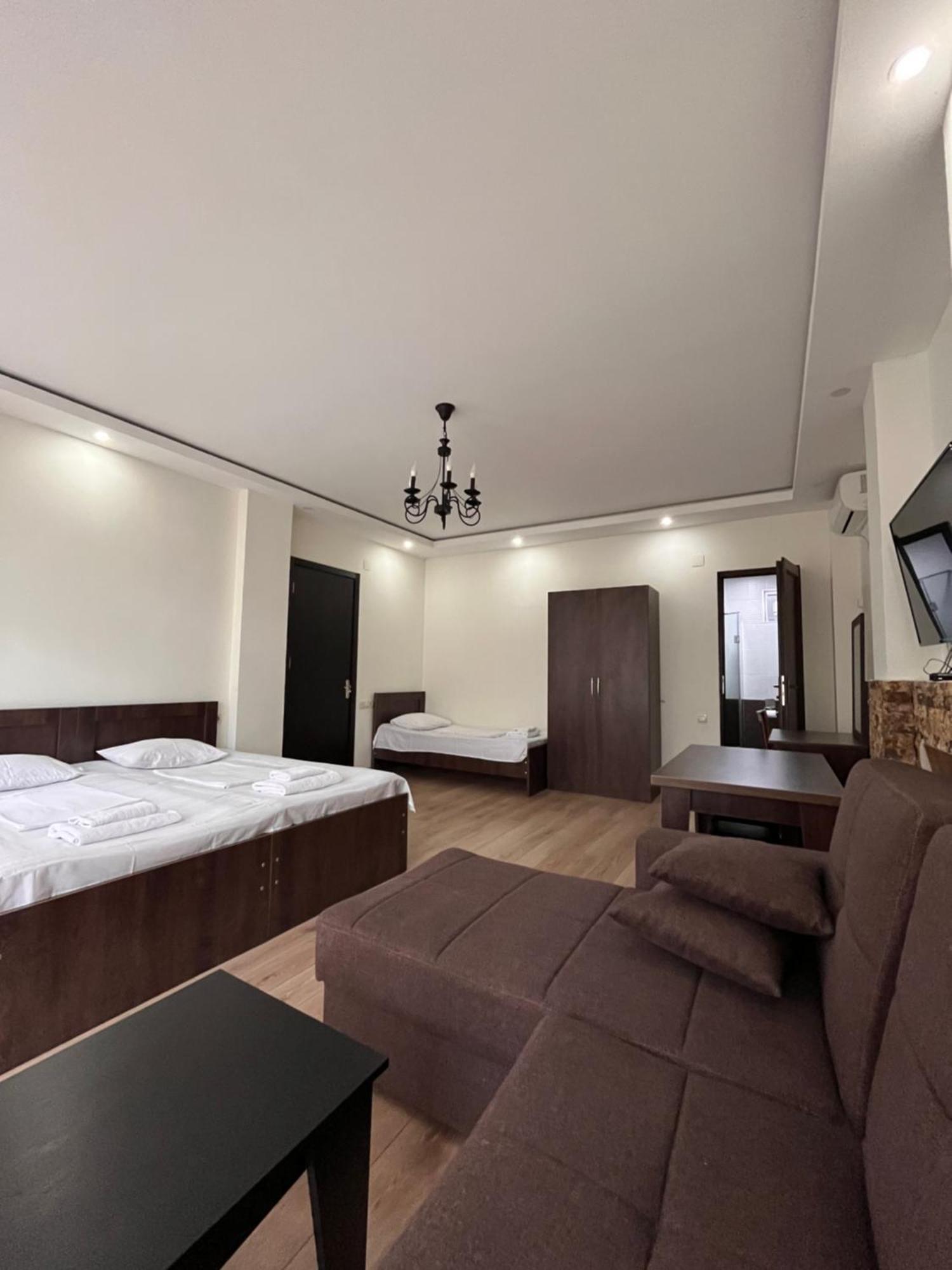 Guest House Madonna コブレチ エクステリア 写真